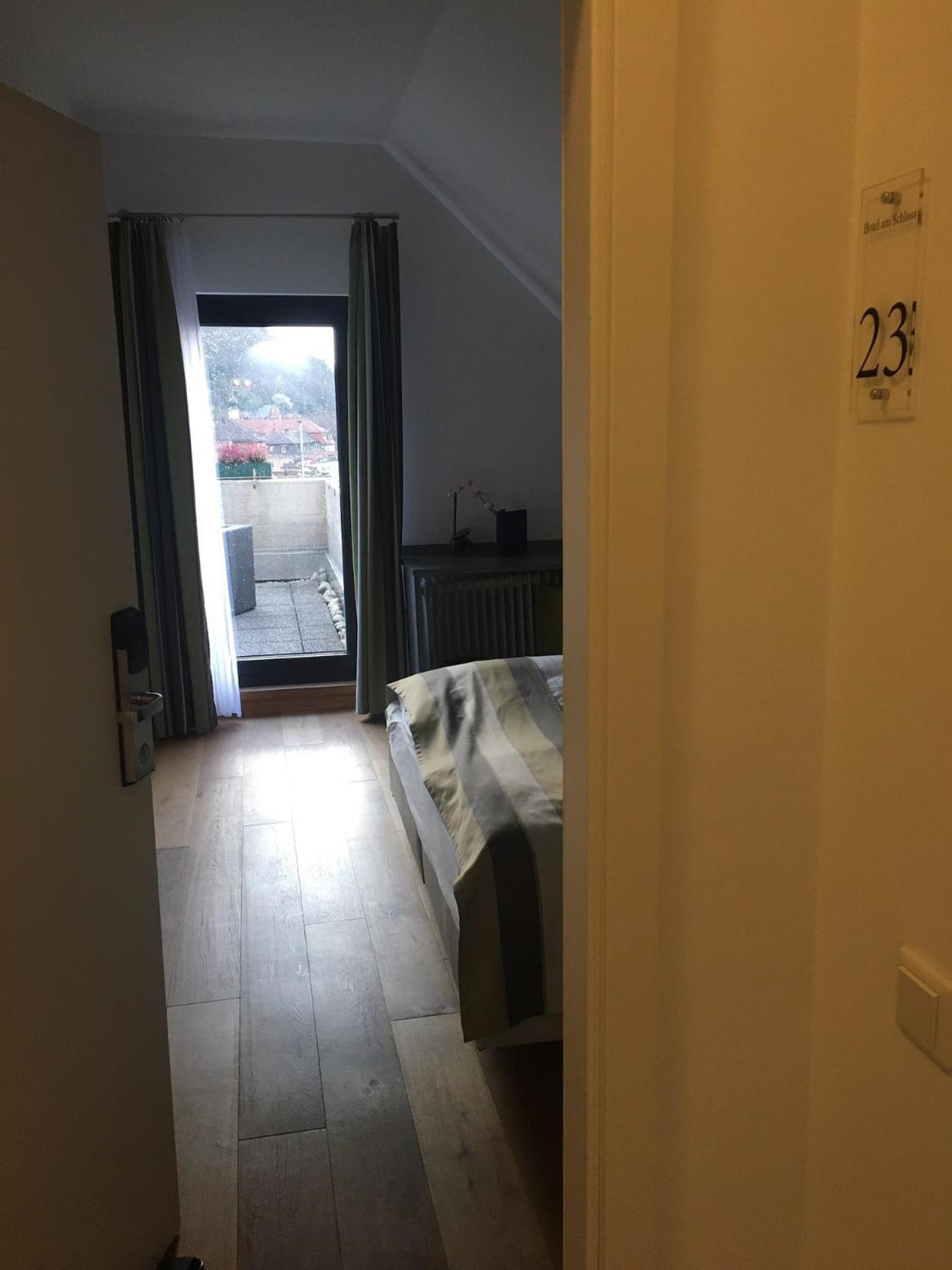 Two-Bedroom Two-Bathroom Apartment Sea View